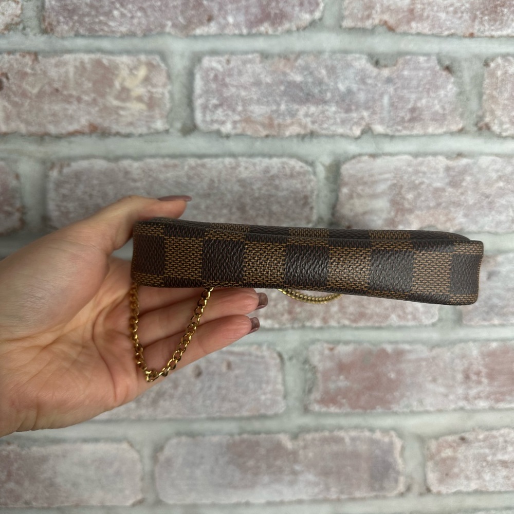 Louis Vuitton mini pochette damier ebene - Picture 12 of 14